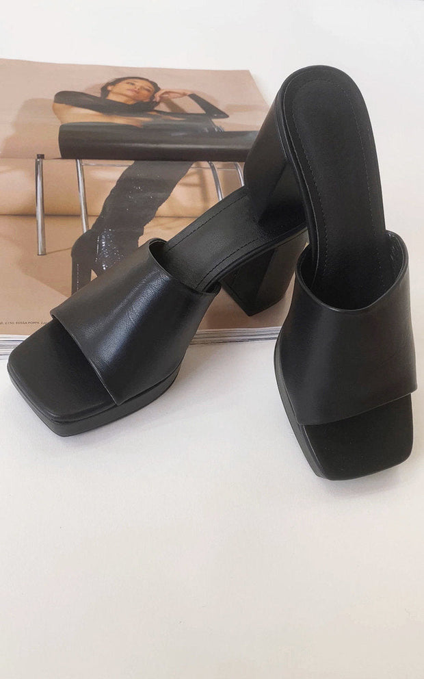 ikrush-callie-block-high-heels-1653386565IMG-2455_kiv6-go.jpg