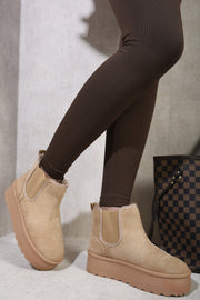 ikrush-edith-fluffy-platform-sole-chelsea-faux-fur-lined-ankle-boots-1703682201-DSC9217.jpg