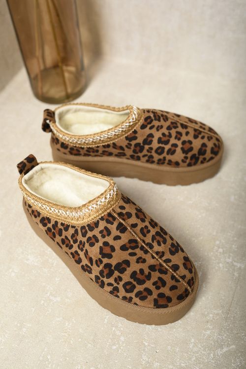 ikrush-kylie-aztec-detail-low-ankle-platform-kids-slipper-boots-1728750118540348-kids.jpg