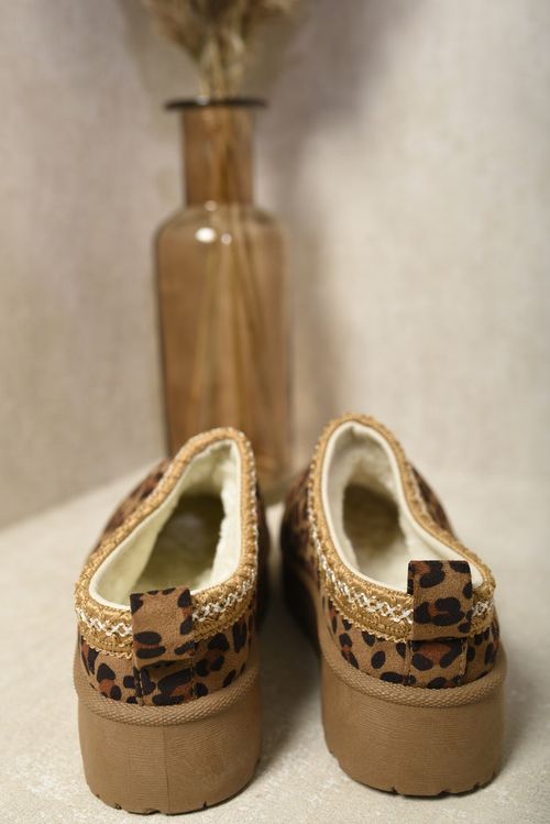 ikrush-kylie-aztec-detail-low-ankle-platform-kids-slipper-boots-1728750136-DSC4136.jpg