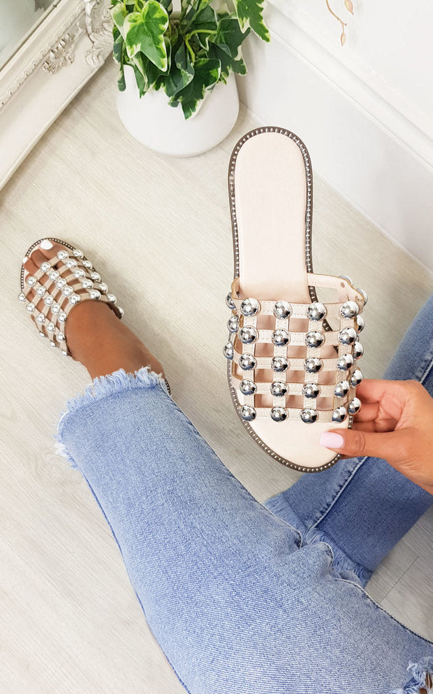 ikrush-stella-studded-caged-open-toe-sliders-158031333020200129-121619-0.jpg