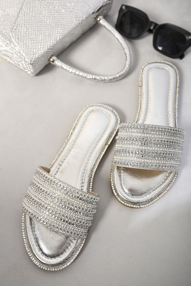 Open Toe Embellished Flat Sandals